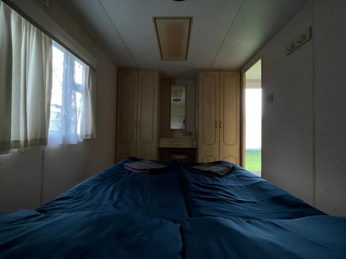 Appartement Autocamp Free Star - Mobilheimy à Strachotin Extérieur photo