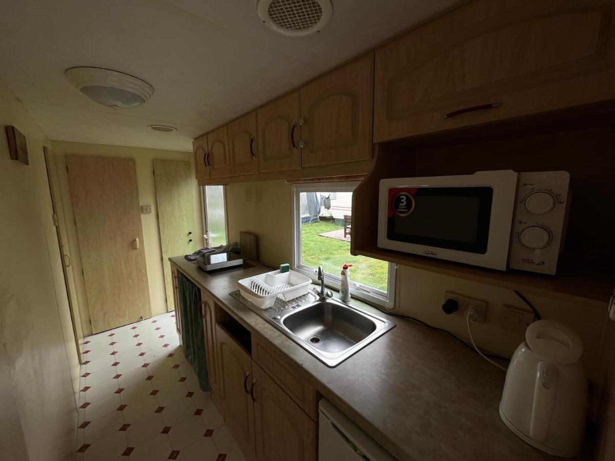 Appartement Autocamp Free Star - Mobilheimy à Strachotin Extérieur photo