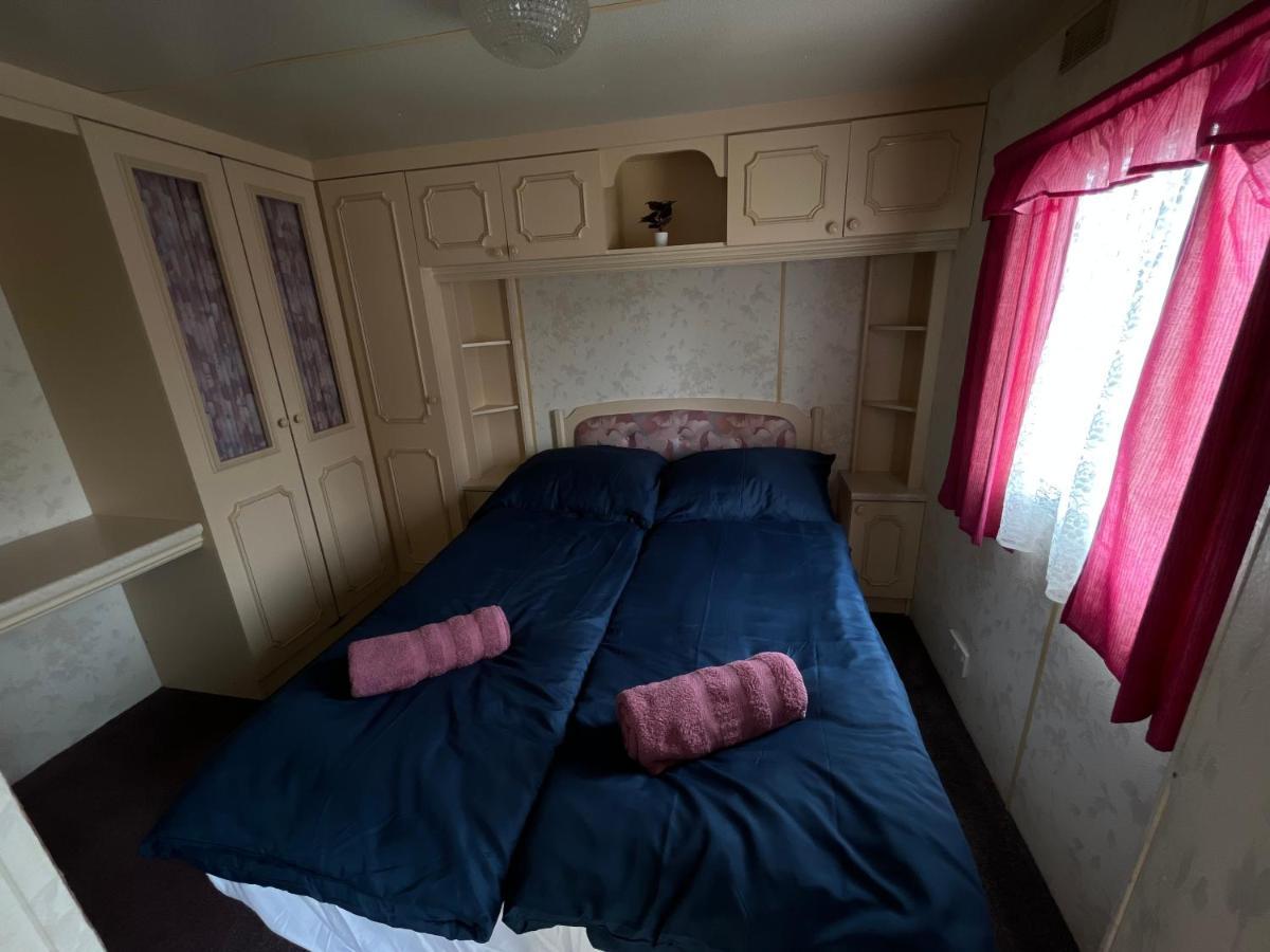 Appartement Autocamp Free Star - Mobilheimy à Strachotin Extérieur photo