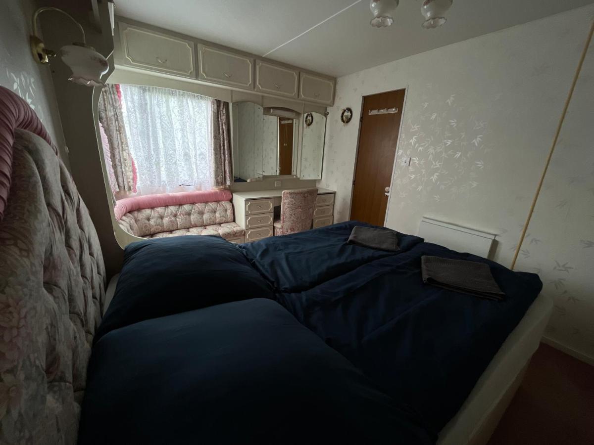 Appartement Autocamp Free Star - Mobilheimy à Strachotin Extérieur photo