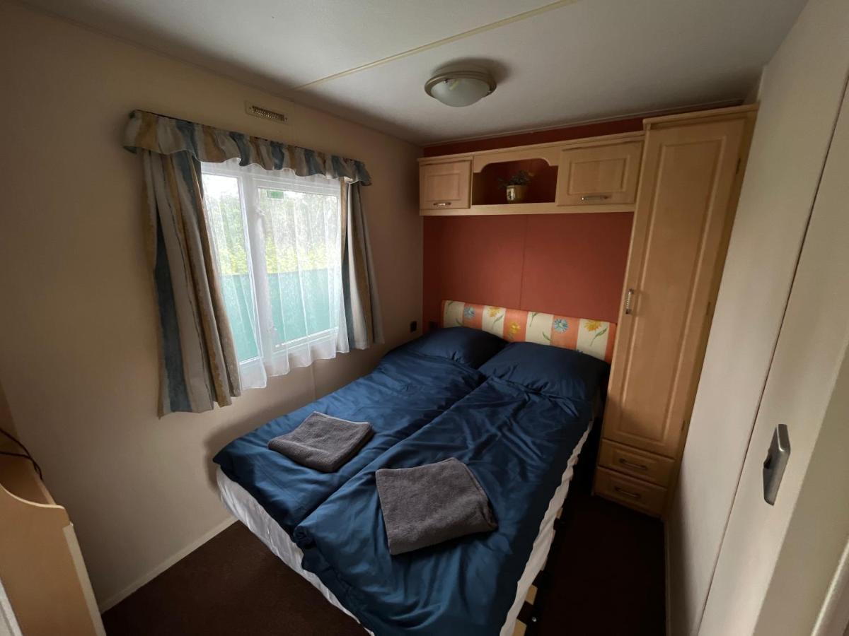 Appartement Autocamp Free Star - Mobilheimy à Strachotin Extérieur photo