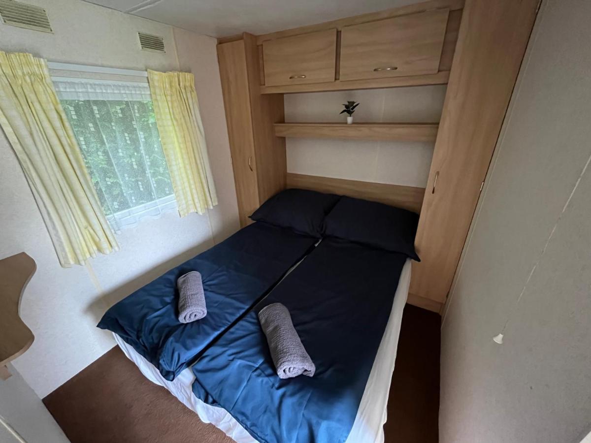 Appartement Autocamp Free Star - Mobilheimy à Strachotin Extérieur photo
